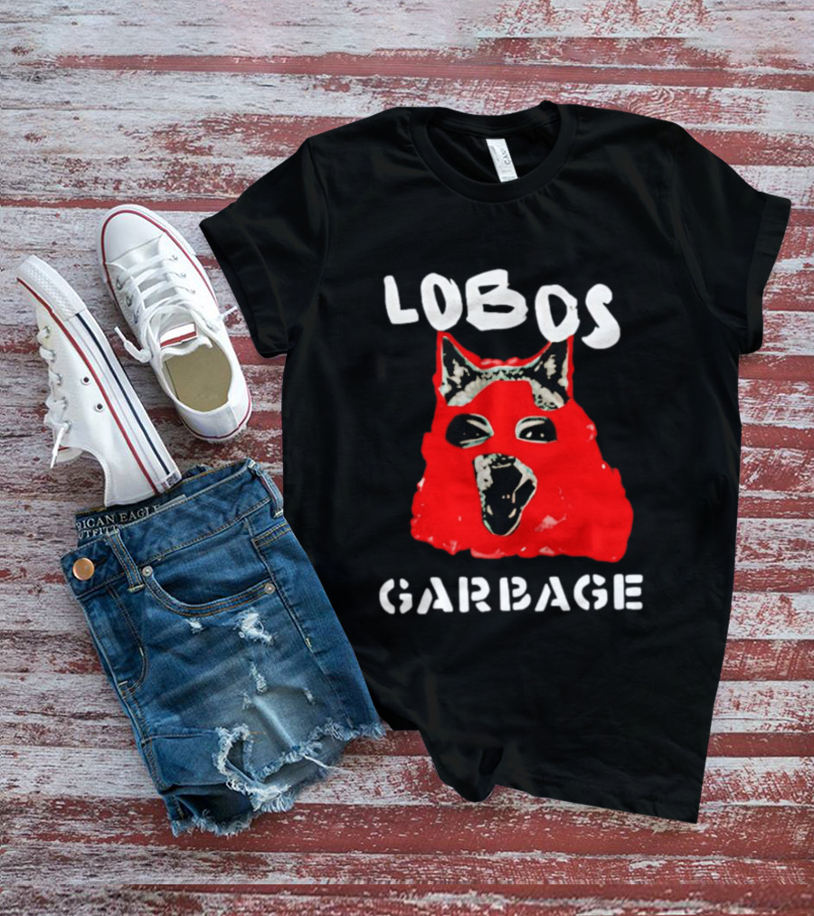 Lobos Dog Red Face Garbage T-Shirt