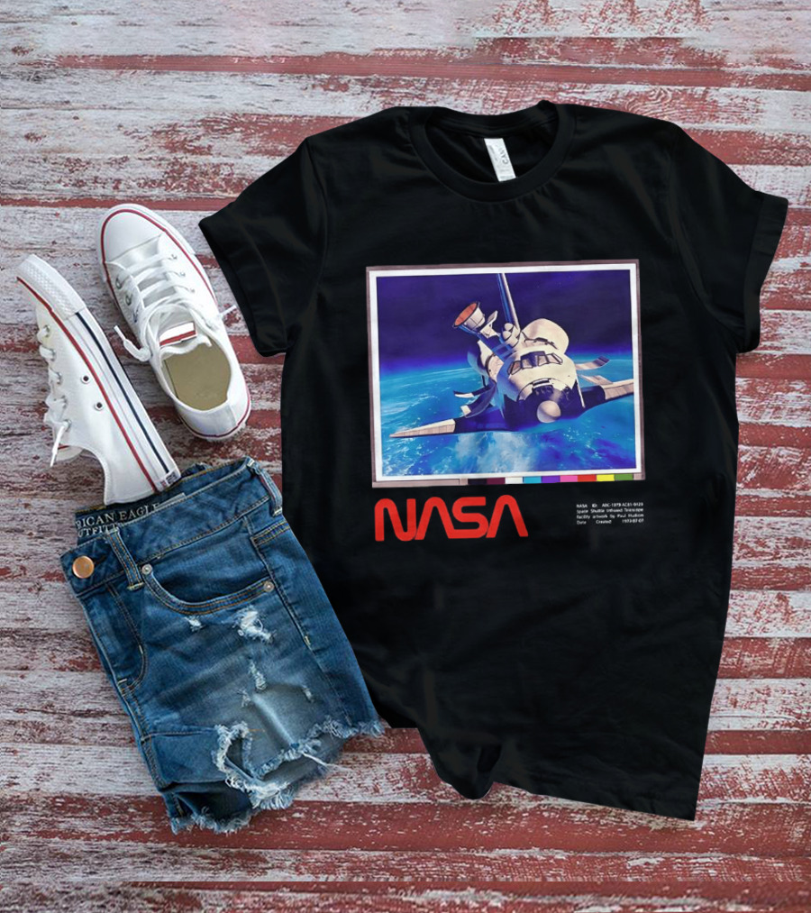 Space Shuttle In Orbit NASA T-Shirt