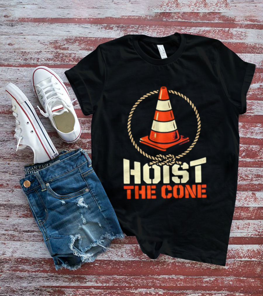 Pittsburgh Pirates Hoist The Cone Rope Traffic Cone T-Shirt
