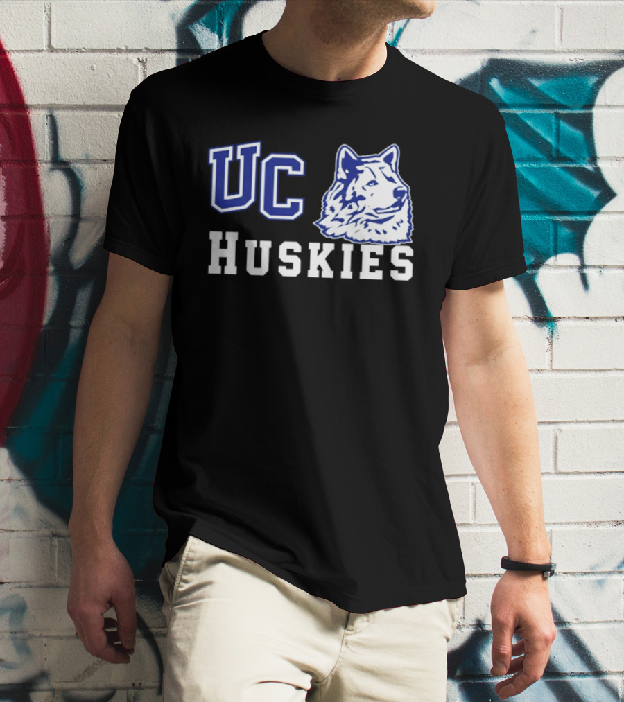 UC Huskies Wolf Head T-Shirt