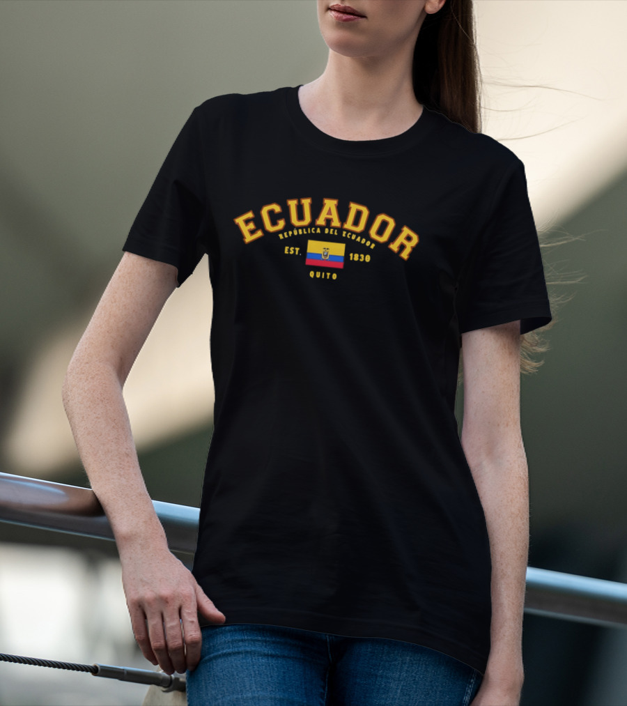 Ecuador República Del Ecuador Flag Est 1830 Quito T-Shirt
