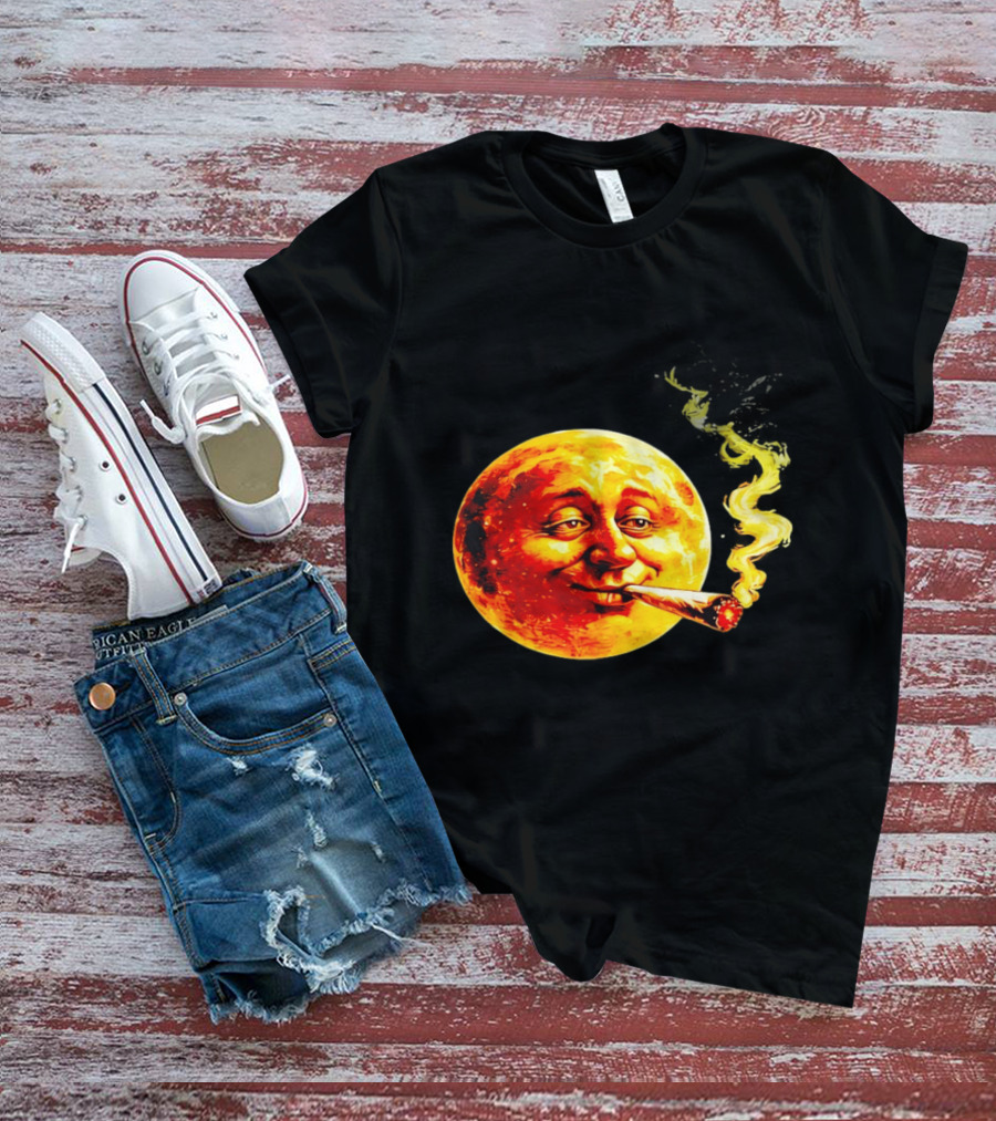 Moon Face Smoking Weed Blunt Lunar Smokers Club T-Shirt
