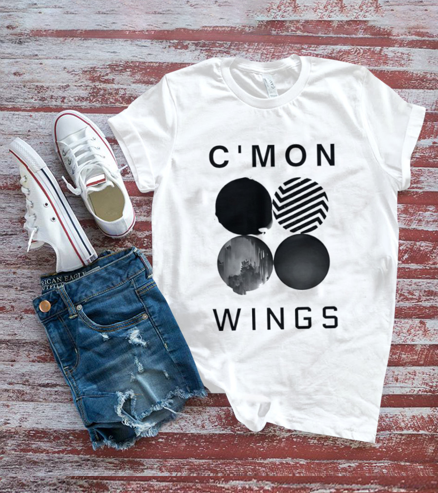 C'Mon Wings Four Circles Abstract T-Shirt