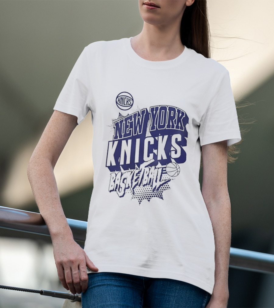 New York Knicks NBA Basketball Team Official Merchandise T-Shirt