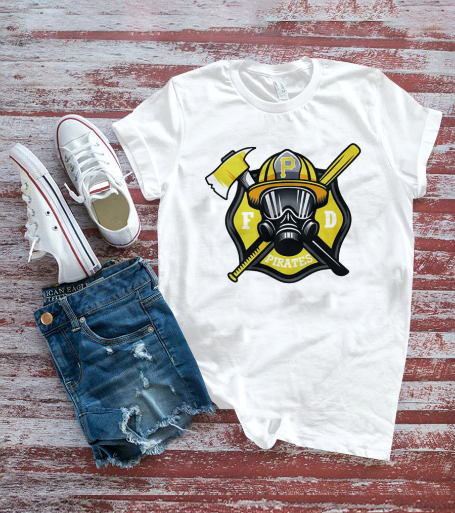Pittsburgh Pirates Firefighter Helmet Ax FD Spirit T-Shirt