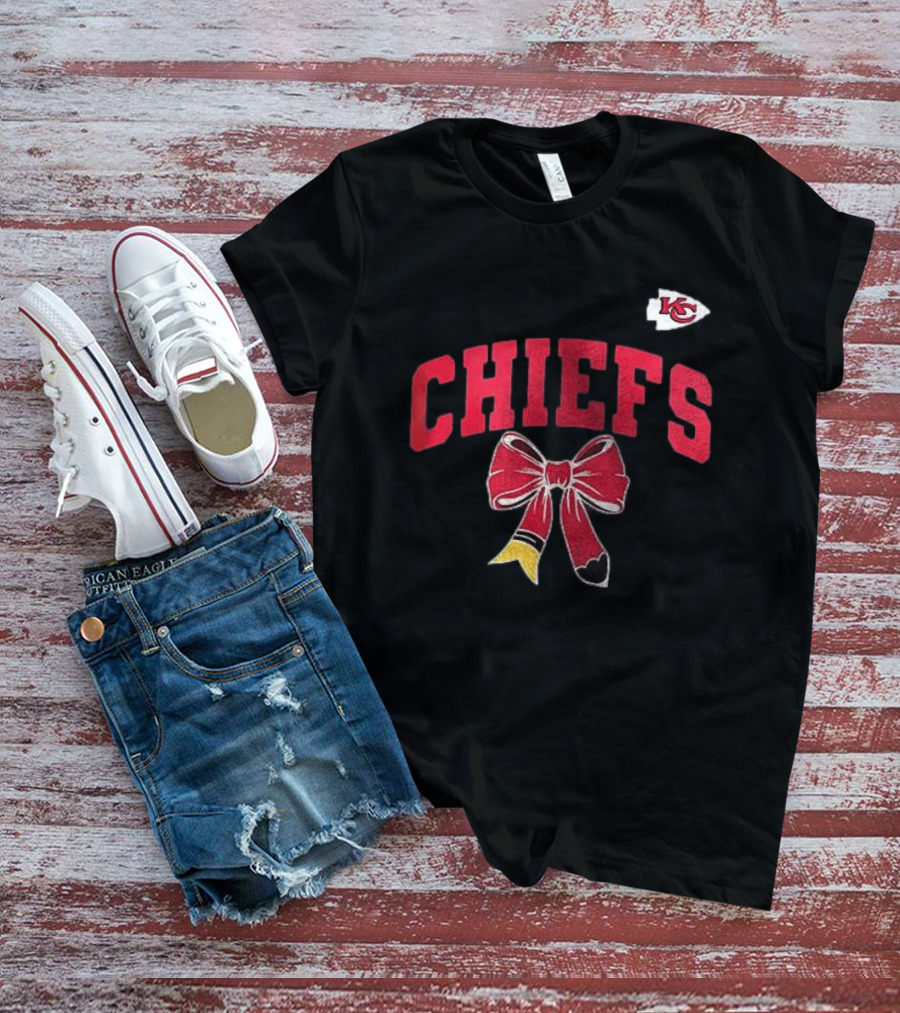 Kansas City Chiefs Retired Teacher Lover Ribbon T-Shirt