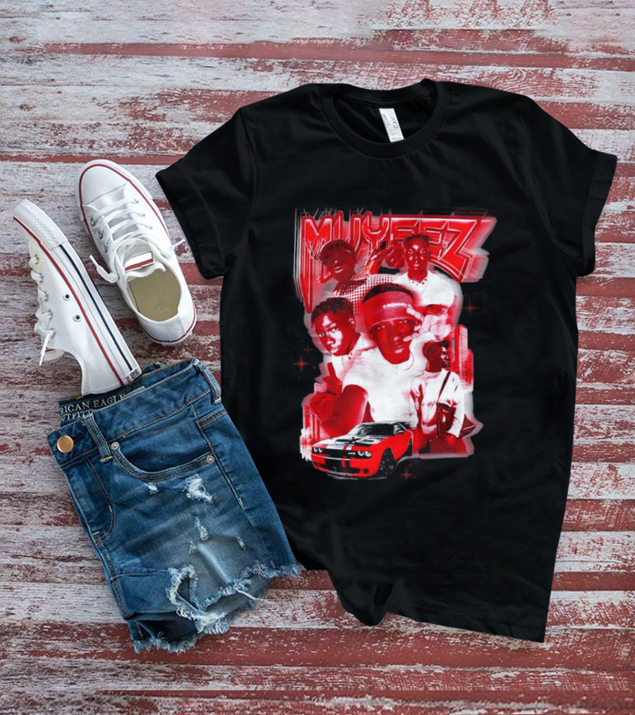 Muyeez Red Dodge Challenger Car Scene T-Shirt