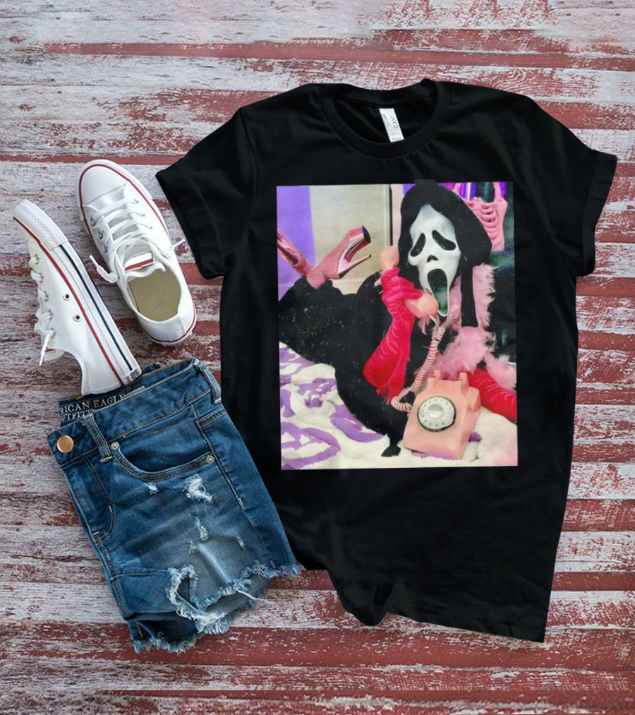 Scream Ghostface Halloween Pink Vintage Telephone Retro Style T-Shirt