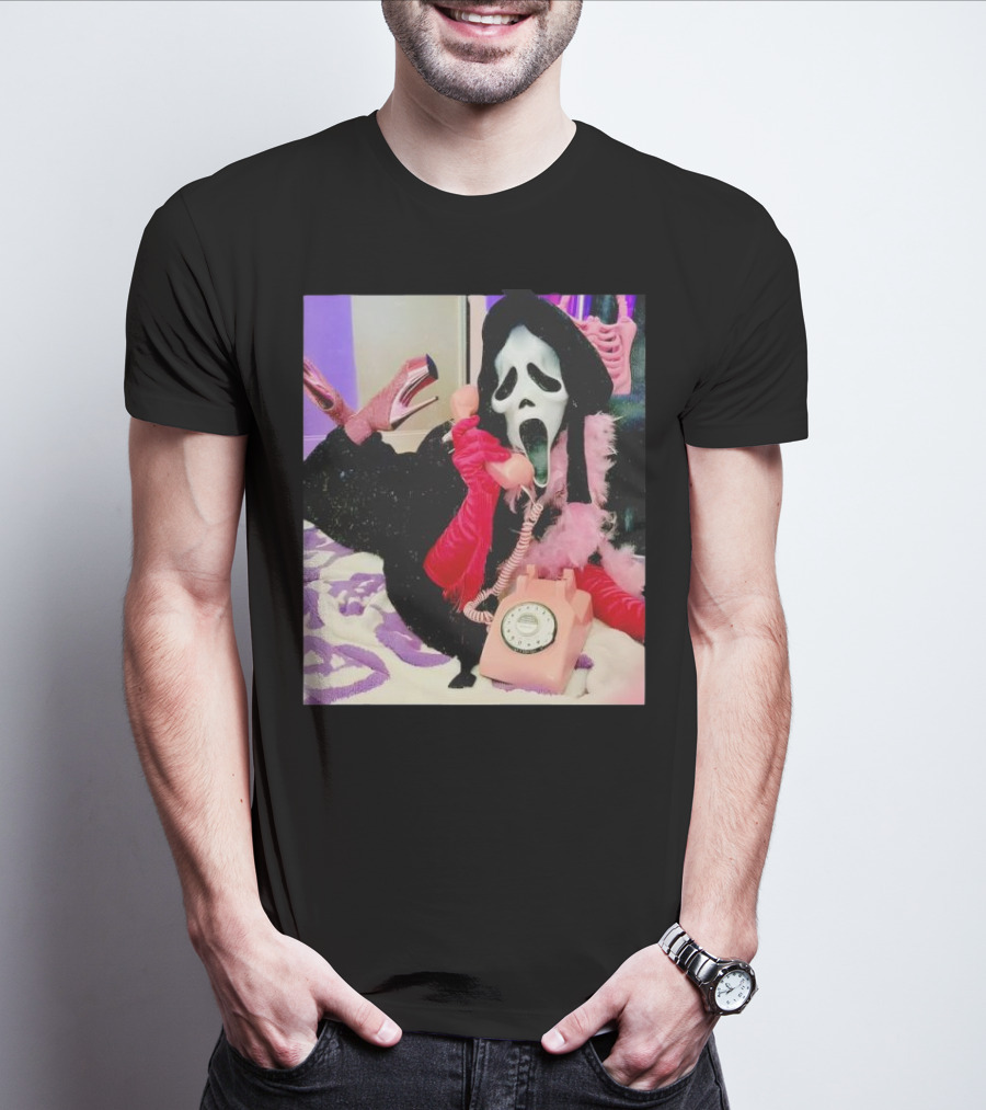 Scream Ghostface Halloween Pink Vintage Telephone Retro Style T-Shirt