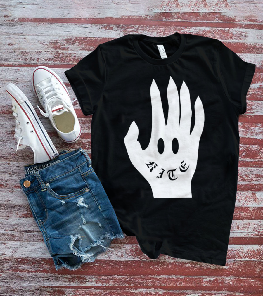 Kite Smile Hand By Stefan Fält T-Shirt