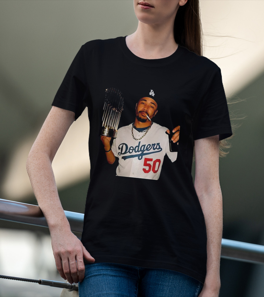 Mookie Betts Dodgers 2025 World Series Champions Celebration Smoking Topps T-Shirt