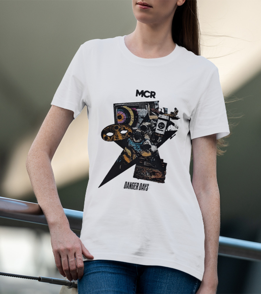 MCR Danger Days Collage Target Robot Gaming Controller T-Shirt