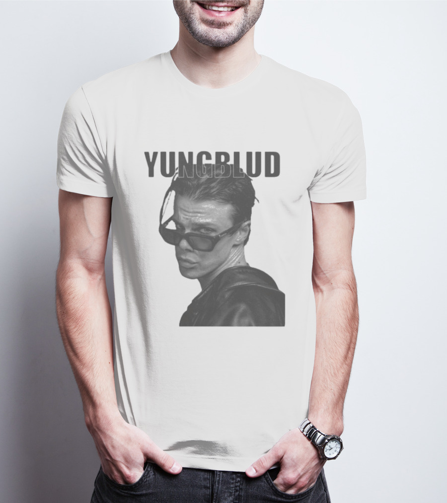 YUNGBLUD Sunglasses Cool Pose T-Shirt