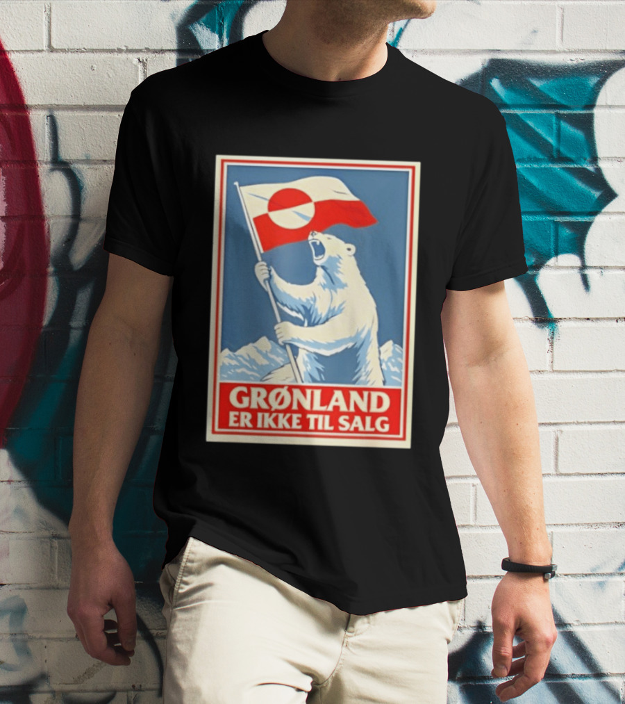 Grønland Er Ikke Til Salg Polar Bear Holding Greenland Flag T-Shirt