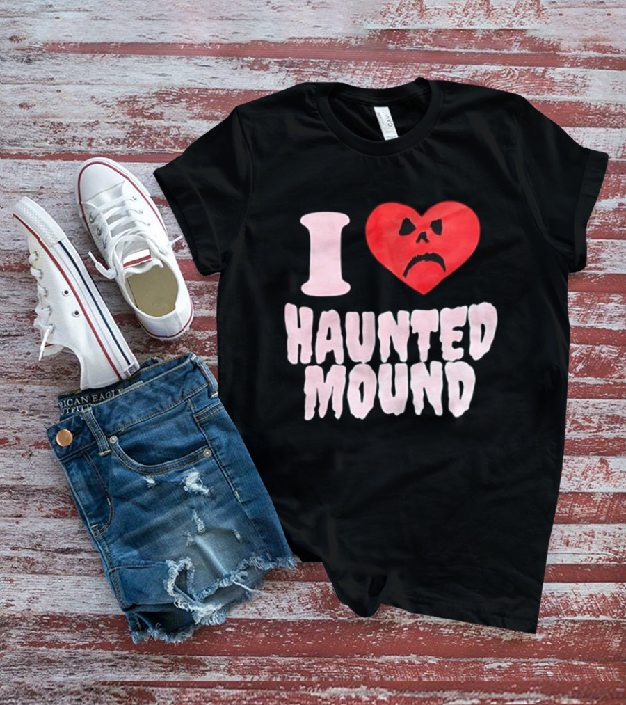 I Love Haunted Mound Heart Face T-Shirt