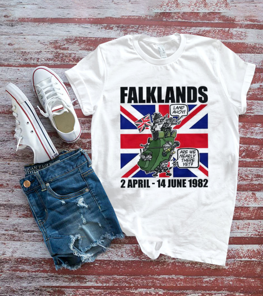 Falklands War 2 April 14 June 1982 Union Jack Tank T-Shirt