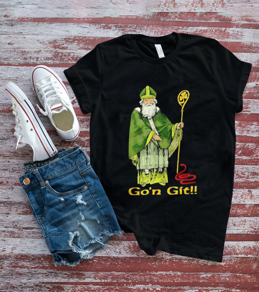 Go'n Git St Patrick Vintage Illustration With Staff And Smoke T-Shirt