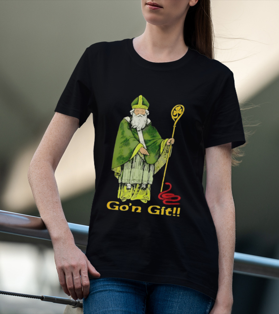 Go'n Git St Patrick Vintage Illustration With Staff And Smoke T-Shirt