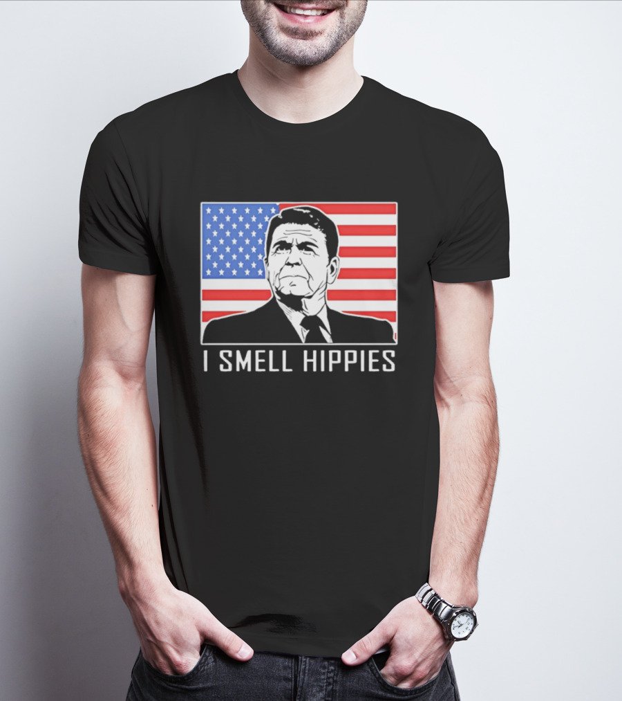 I Smell Hippies Ronald Reagan American Flag Stars And Stripes T-Shirt