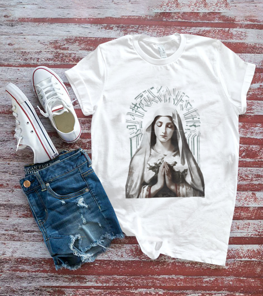 Virgin Mary With White Roses Holy Mary Mother Of Us Pray For Us Gothic T-Shirt
