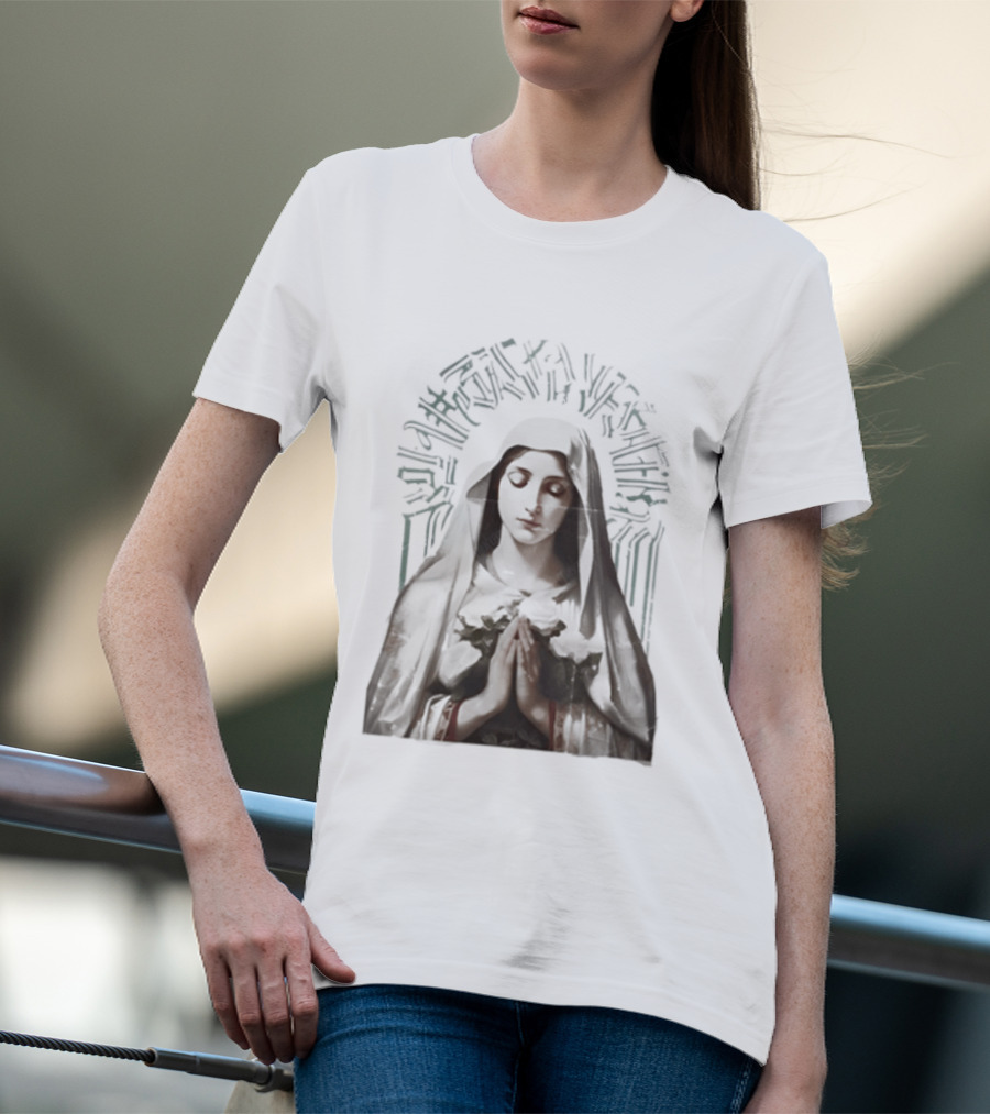 Virgin Mary With White Roses Holy Mary Mother Of Us Pray For Us Gothic T-Shirt