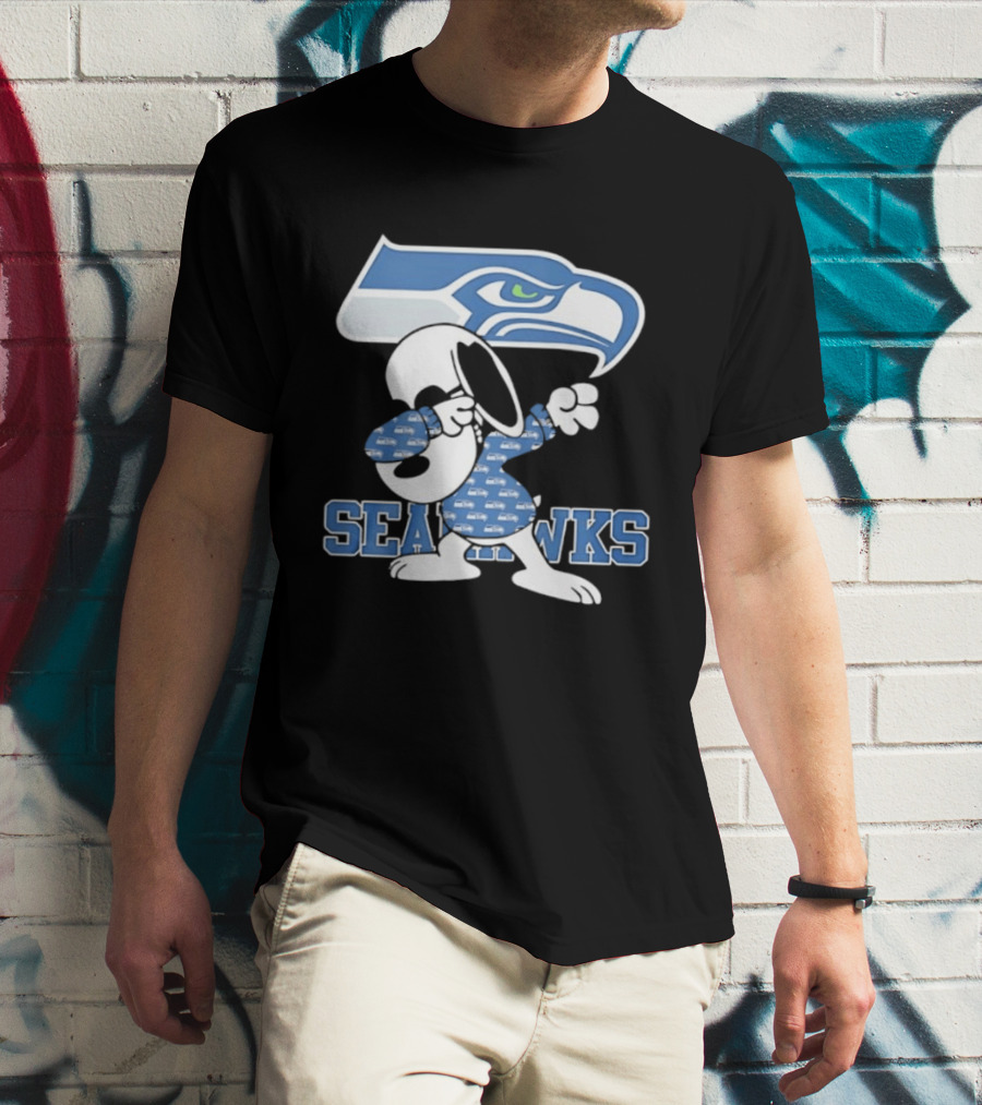 Seattle Seahawks Snoopy Peanuts NFL Team Collaboration T-Shirt