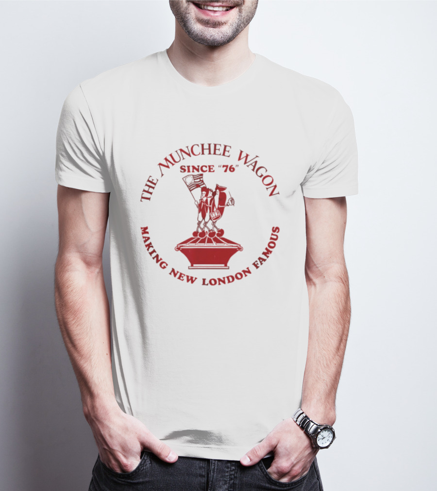 The Munchee Wagon Since '76 Making New London Famous T-Shirt