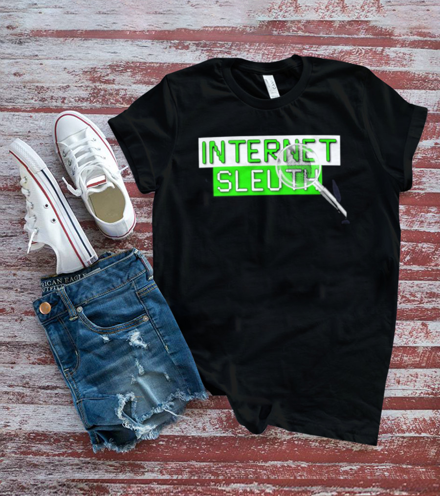 Internet Sleuth Magnifying Glass Green T-Shirt