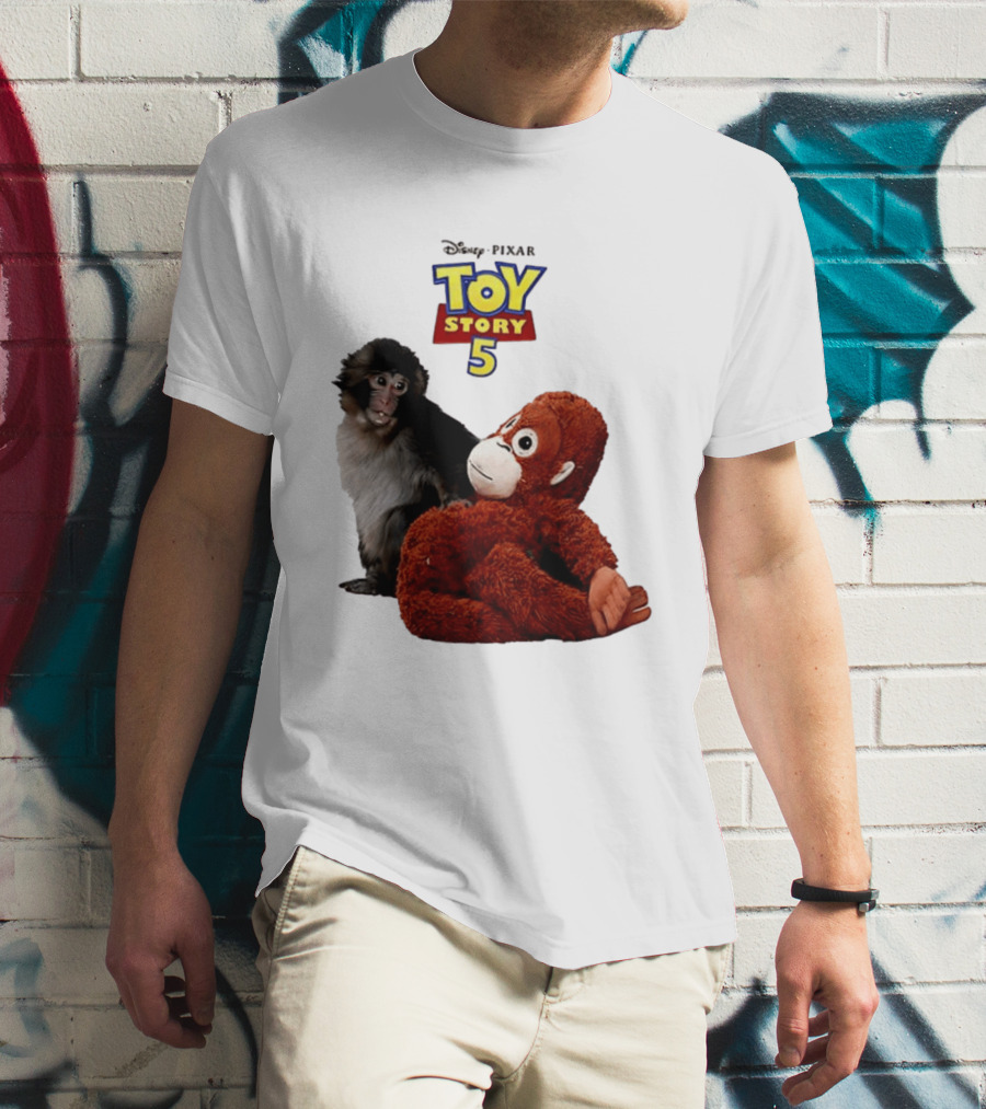 Disney Pixar Toy Story 5 Macaco Punch Stuffed Monkey T-Shirt