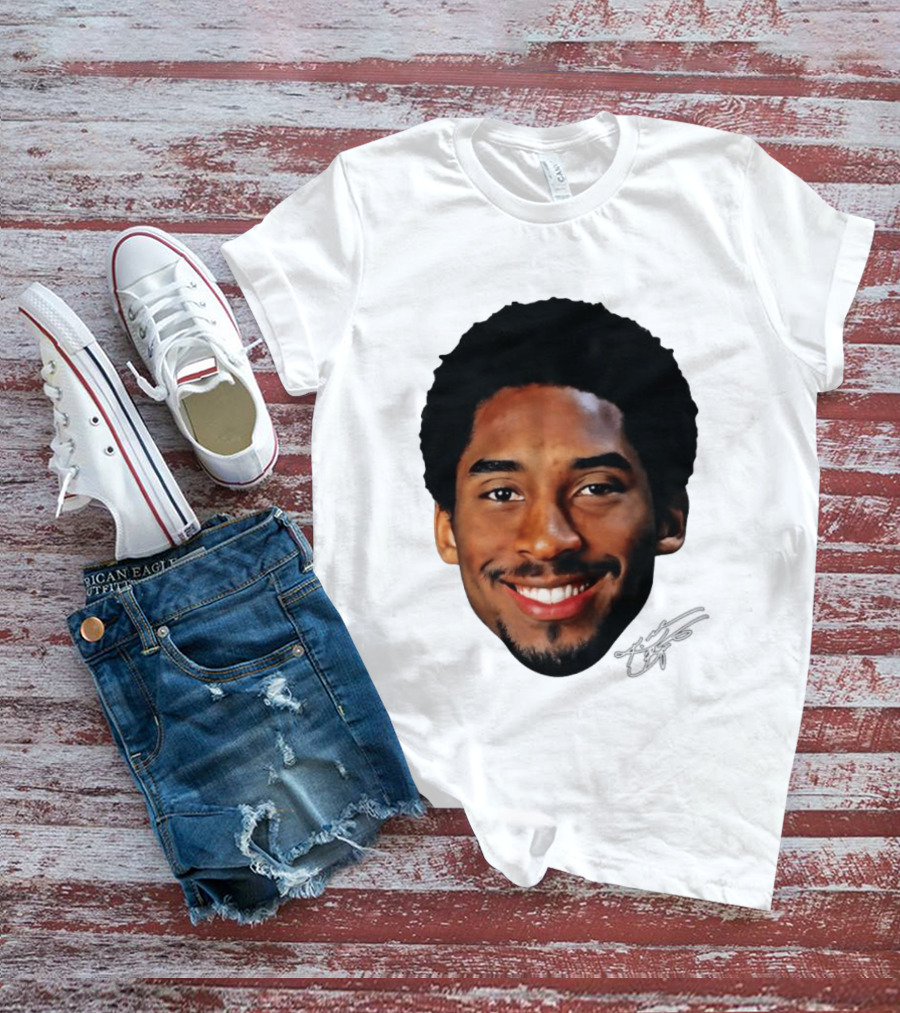 Kobe Bryant Big Face All Smiles NBA Legend T-Shirt