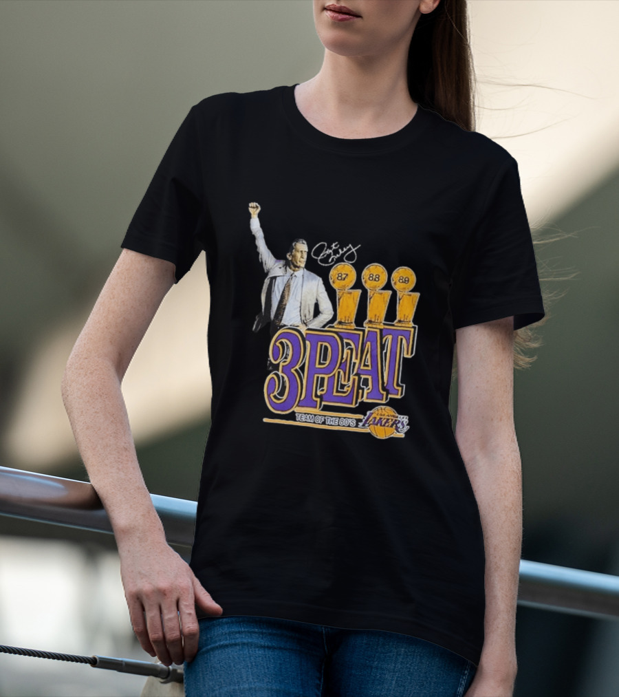 Los Angeles Lakers 3PEAT Team Of The 80's 87 88 89 Pat Riley T-Shirt