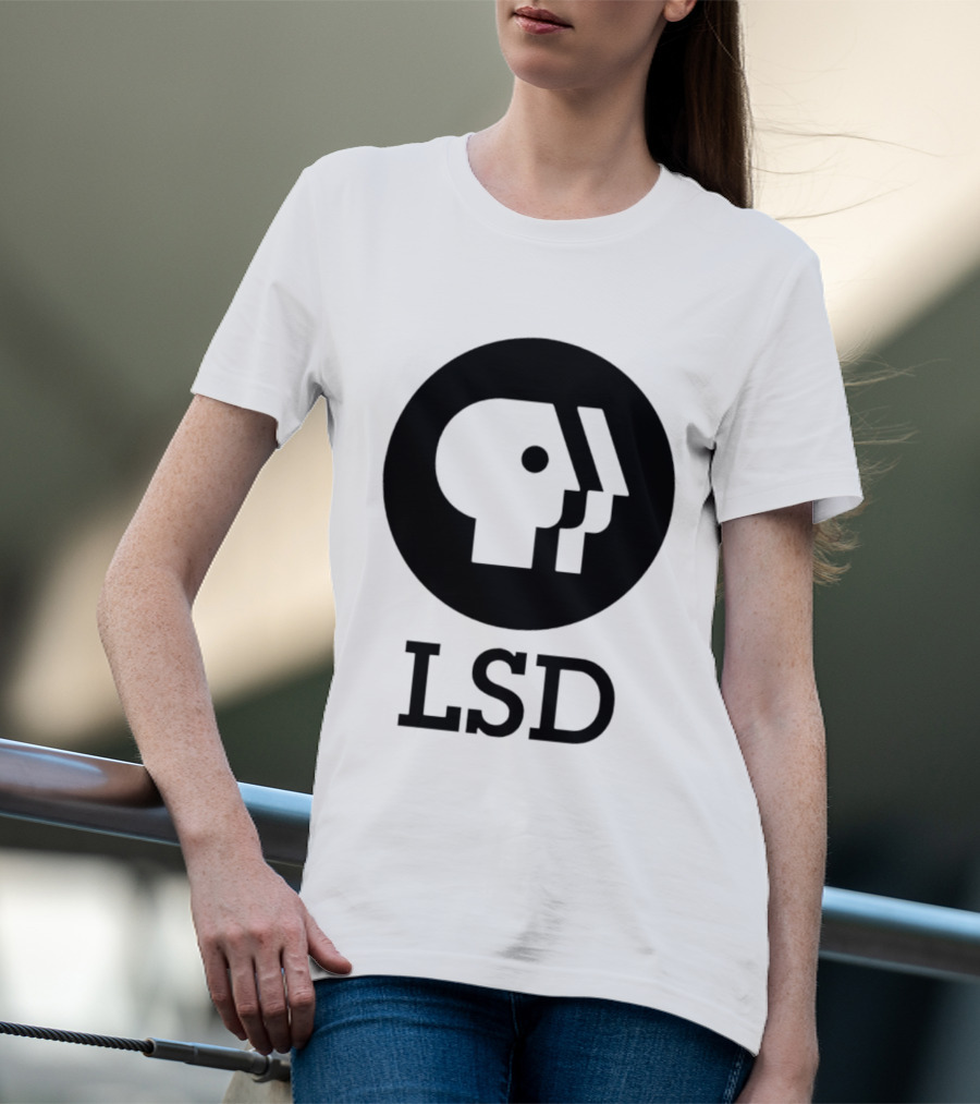 Dave Landau Wears LSD PBS T-Shirt