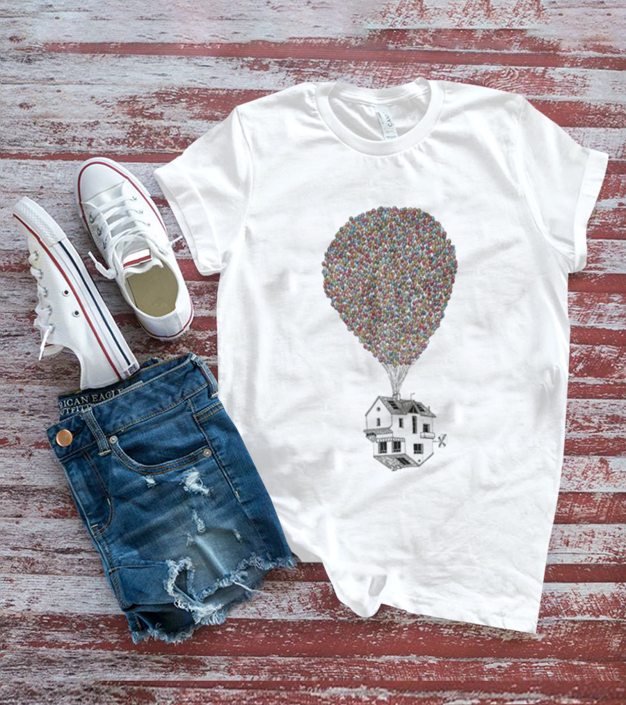 Wituka Houside Down Balloons House Uplift T-Shirt