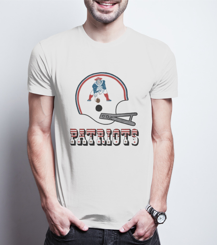 New England Patriots Helmet Throwback T-Shirt