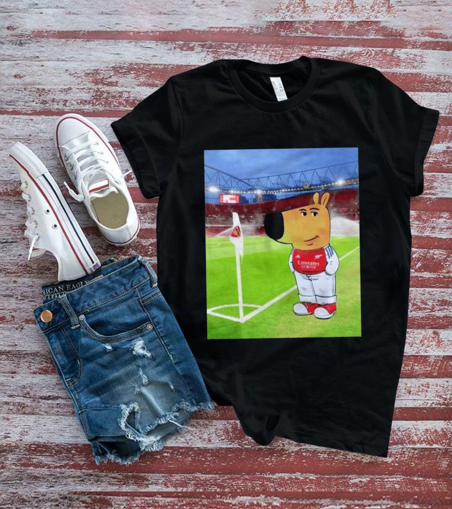 Chill Cartoon Dog In Arsenal Kit At Stadium Awaiting UCL Victory T-Shirt
