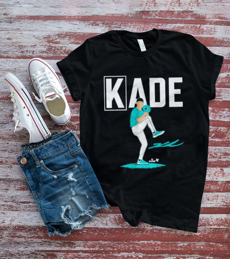 Kade Anderson Pitching Pose T-Shirt
