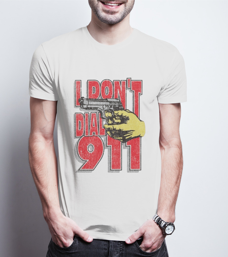 Handgun I Don't Dial 911 Retro Bold Red T-Shirt