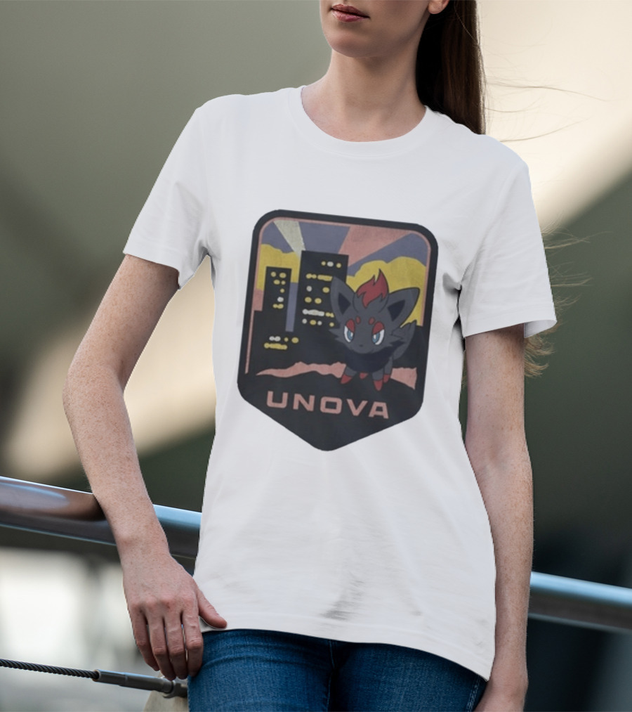 Unova Pokémon Zorua City Nightscape T-Shirt