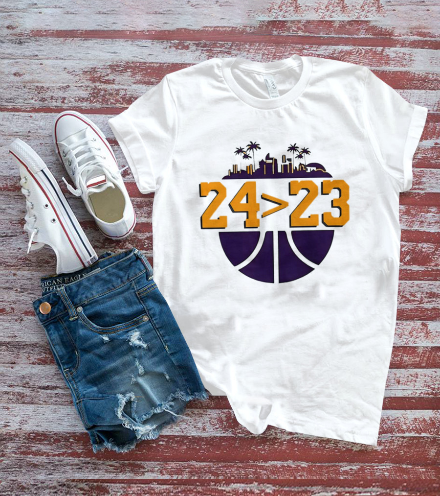 Kobe Bryant LeBron James 24 Greater Than 23 Basketball Skyline T-Shirt