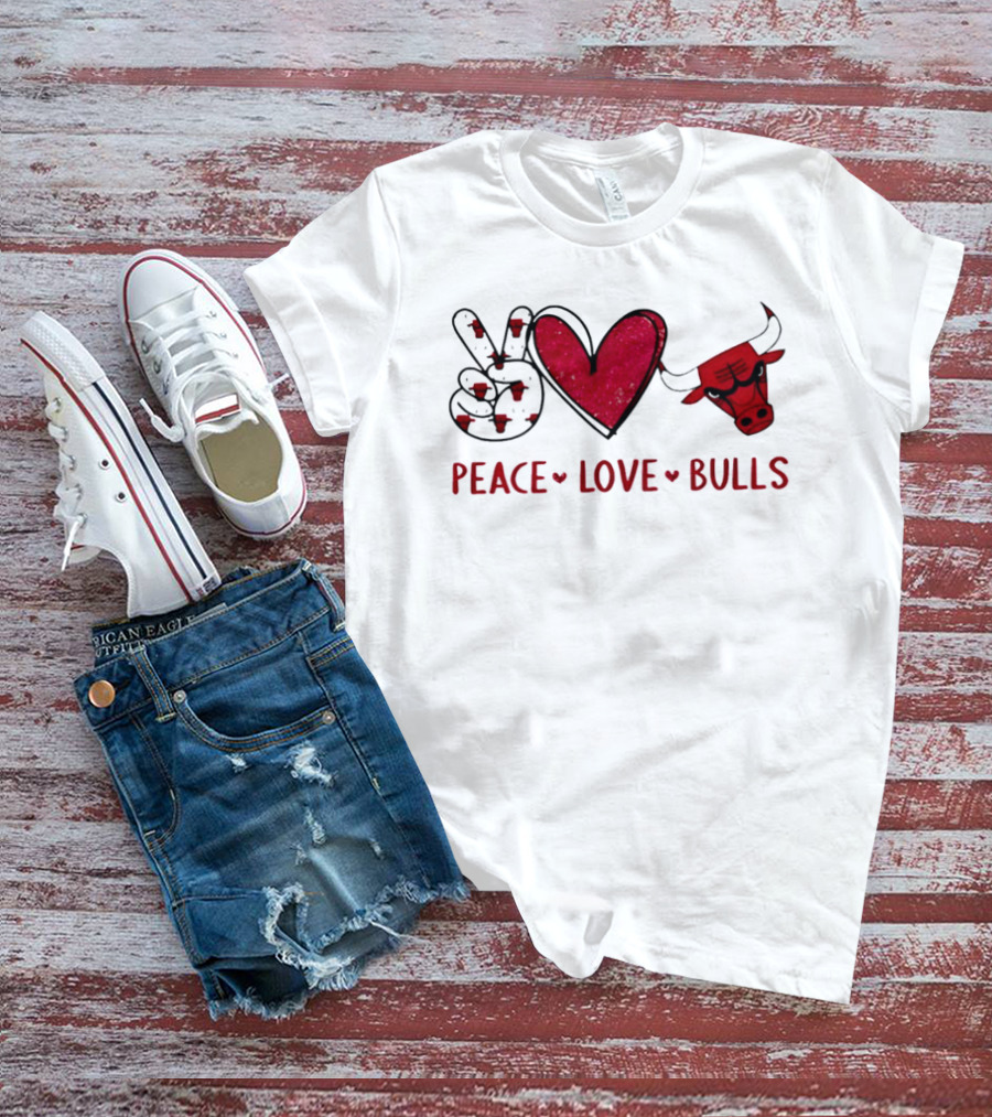 Peace Love Chicago Bulls NBA T-Shirt