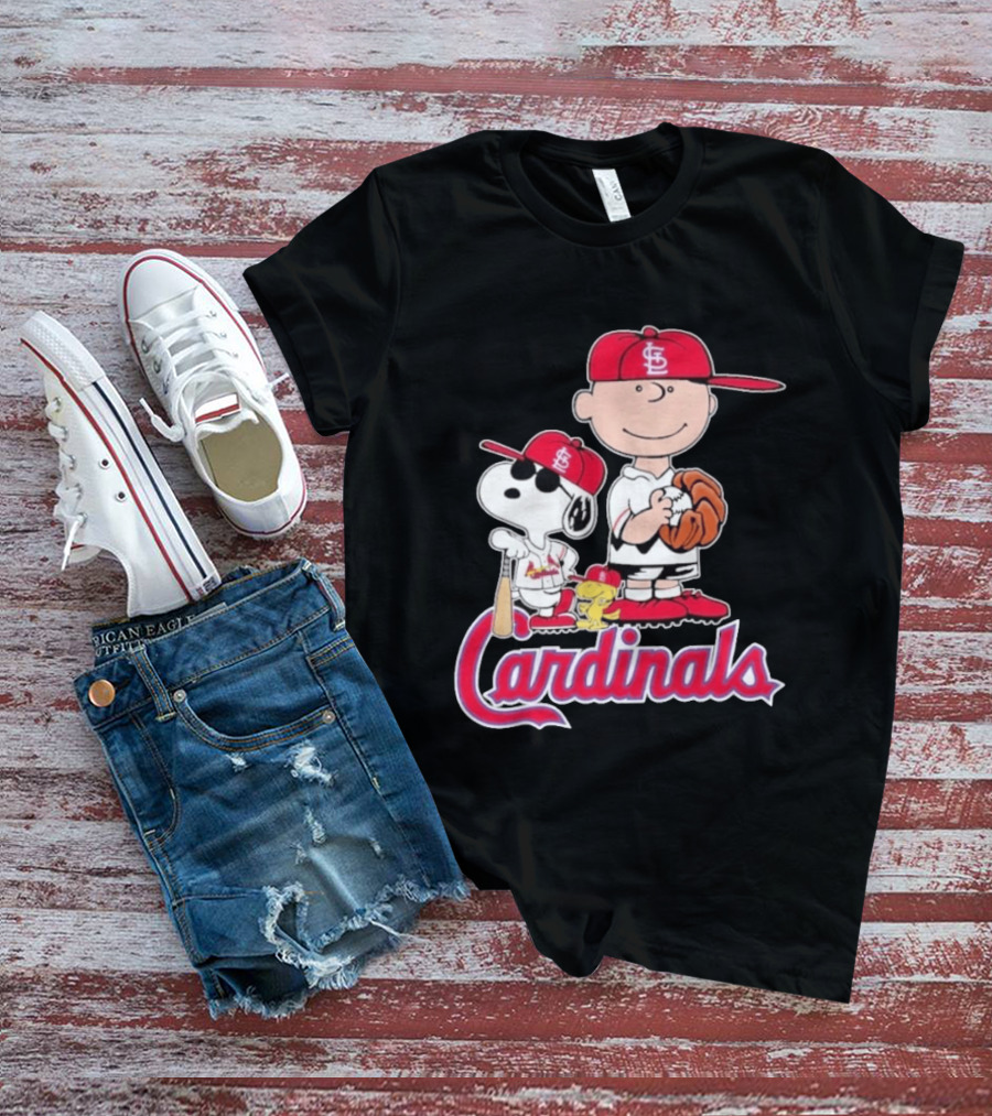 St. Louis Cardinals Peanuts Snoopy Charlie Brown Woodstock Baseball T-Shirt