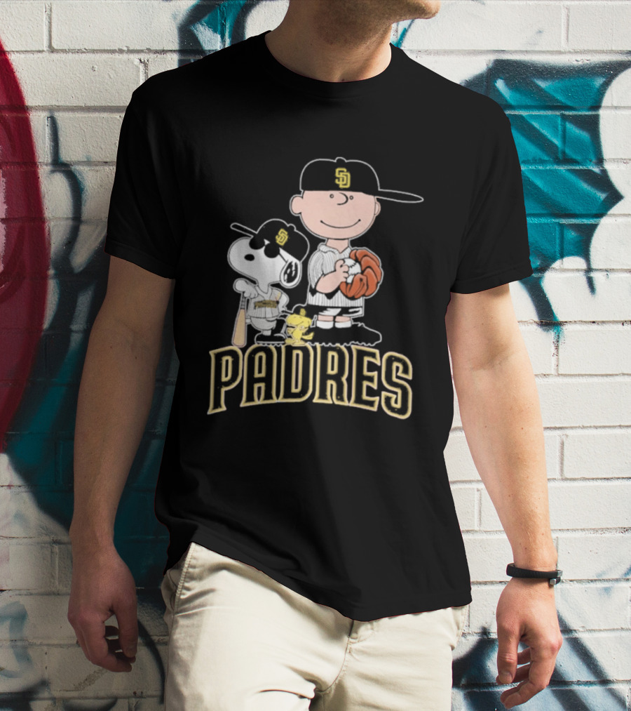 Padres Snoopy Charlie Brown Woodstock Baseball Peanuts T-Shirt