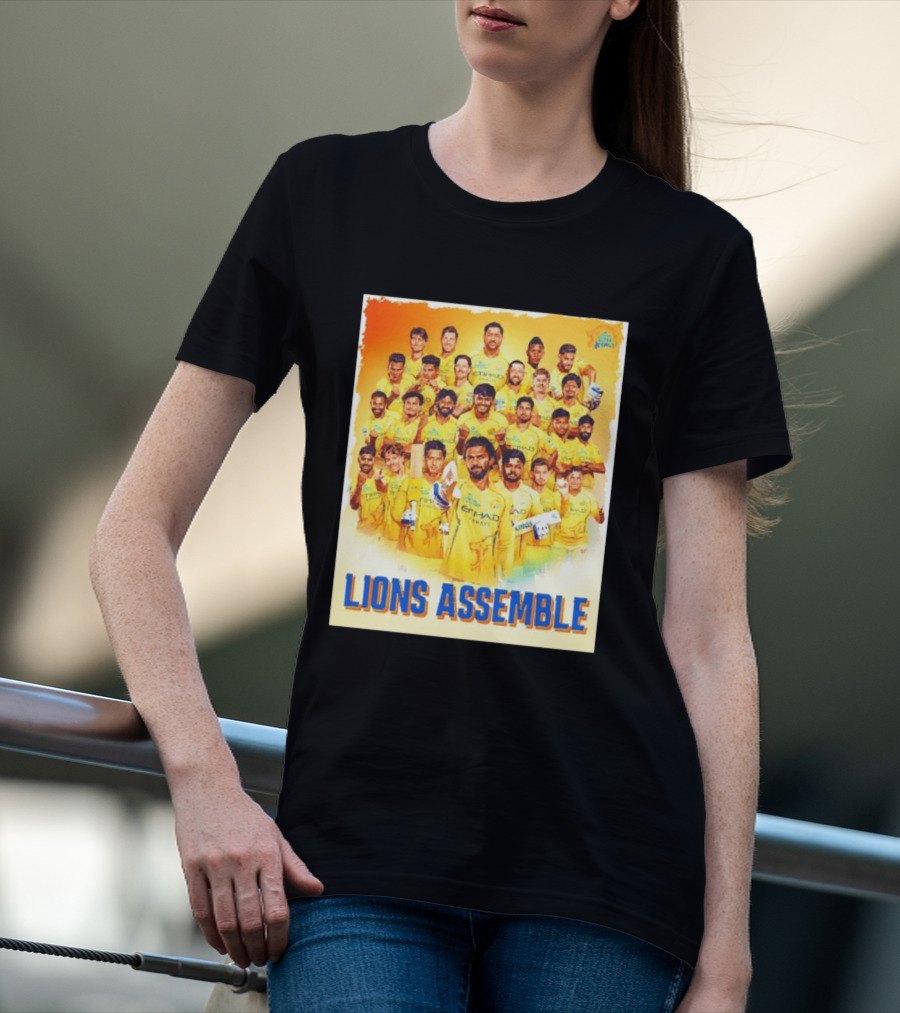 Raring To Roar Lions Assemble Chennai Super Kings Team Celebration T-Shirt
