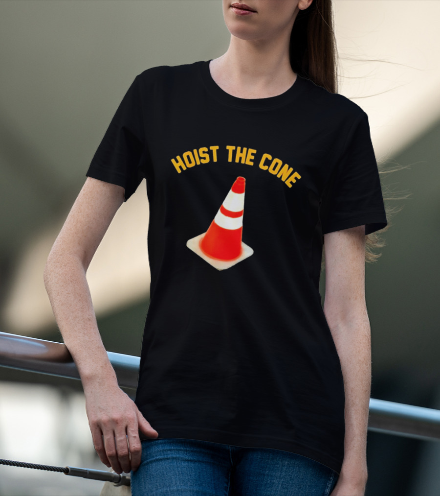 Pittsburgh Pirates Hoist The Cone Baseball Lifestyle Traffic Cone T-Shirt