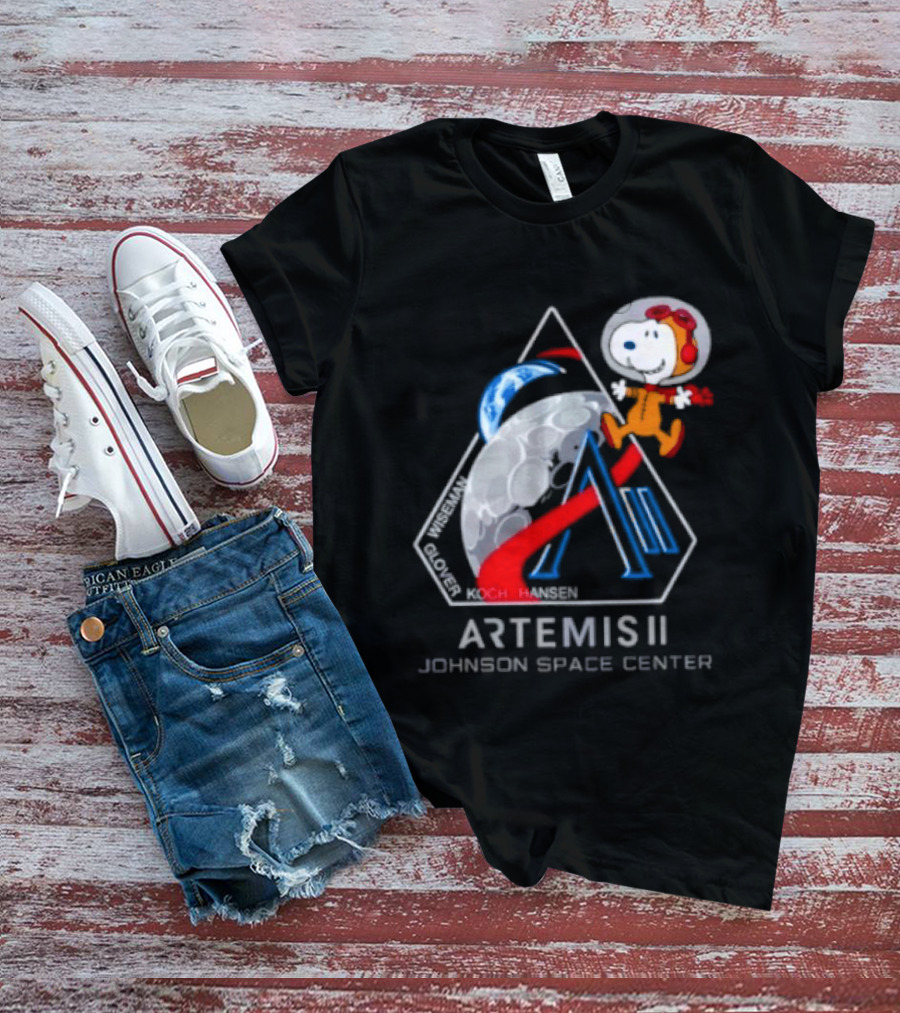 Artemis II Snoopy Johnson Space Center NASA Moon Mission T-Shirt