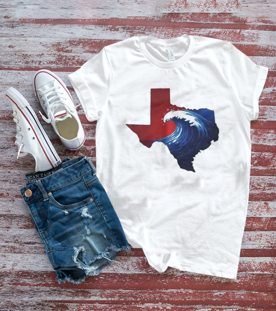 Texas Blue Wave Democrat Red State Map Wave Banner T-Shirt