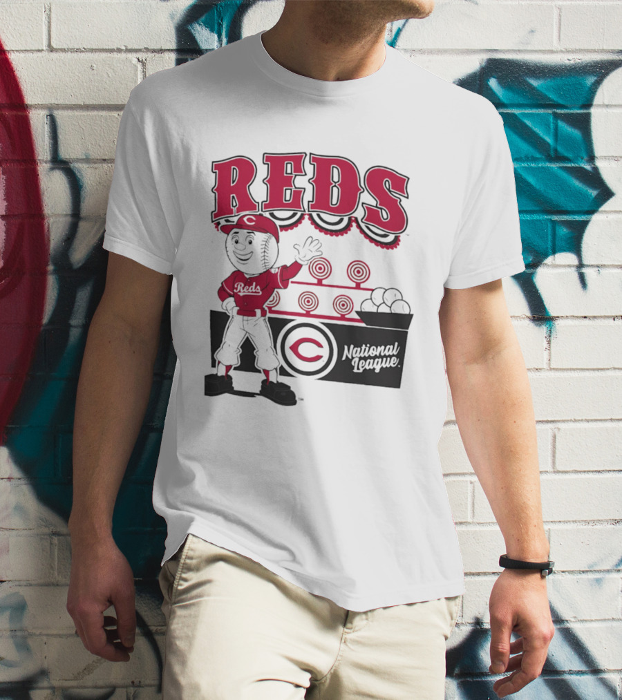 Cincinnati Reds 2026 Step Back Up National League Baseball T-Shirt