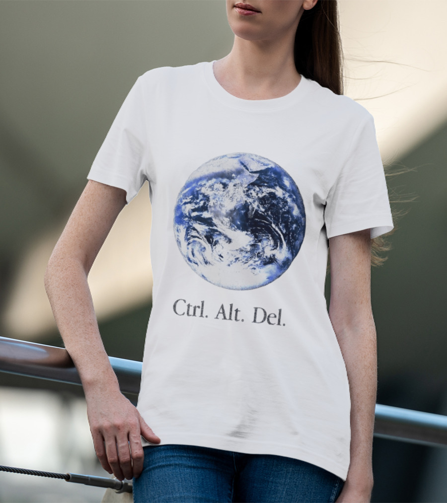 Earth Ctrl Alt Del Retro Computing Humor T-Shirt
