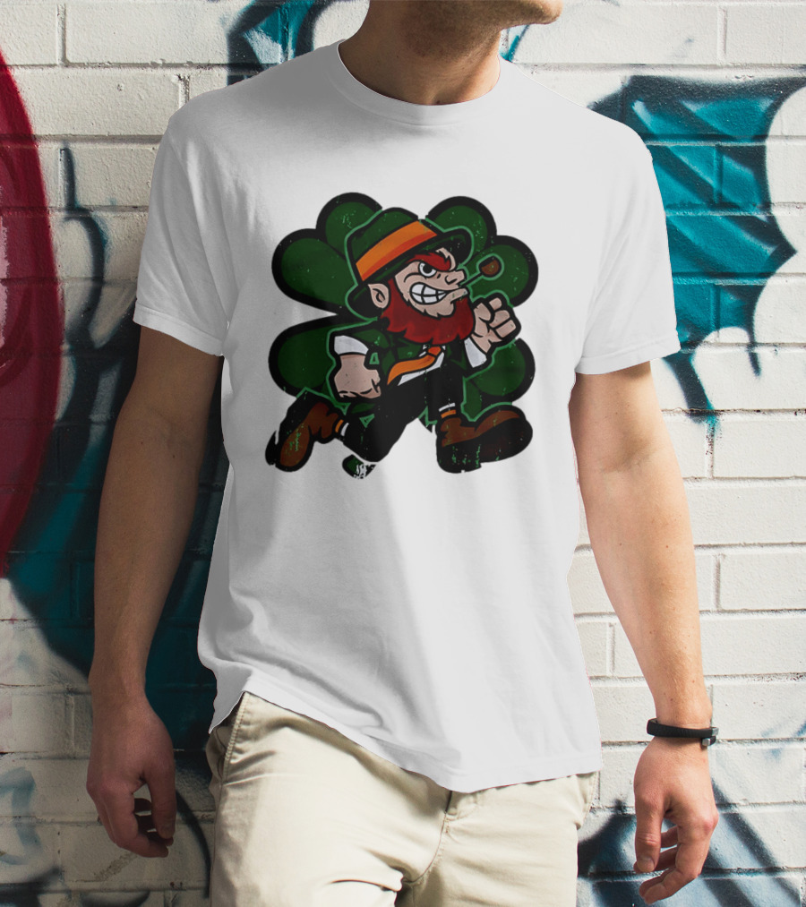 Leprechaun St. Patrick's Day Four Leaf Clover Smoking Pipe Vintage Irish T-Shirt