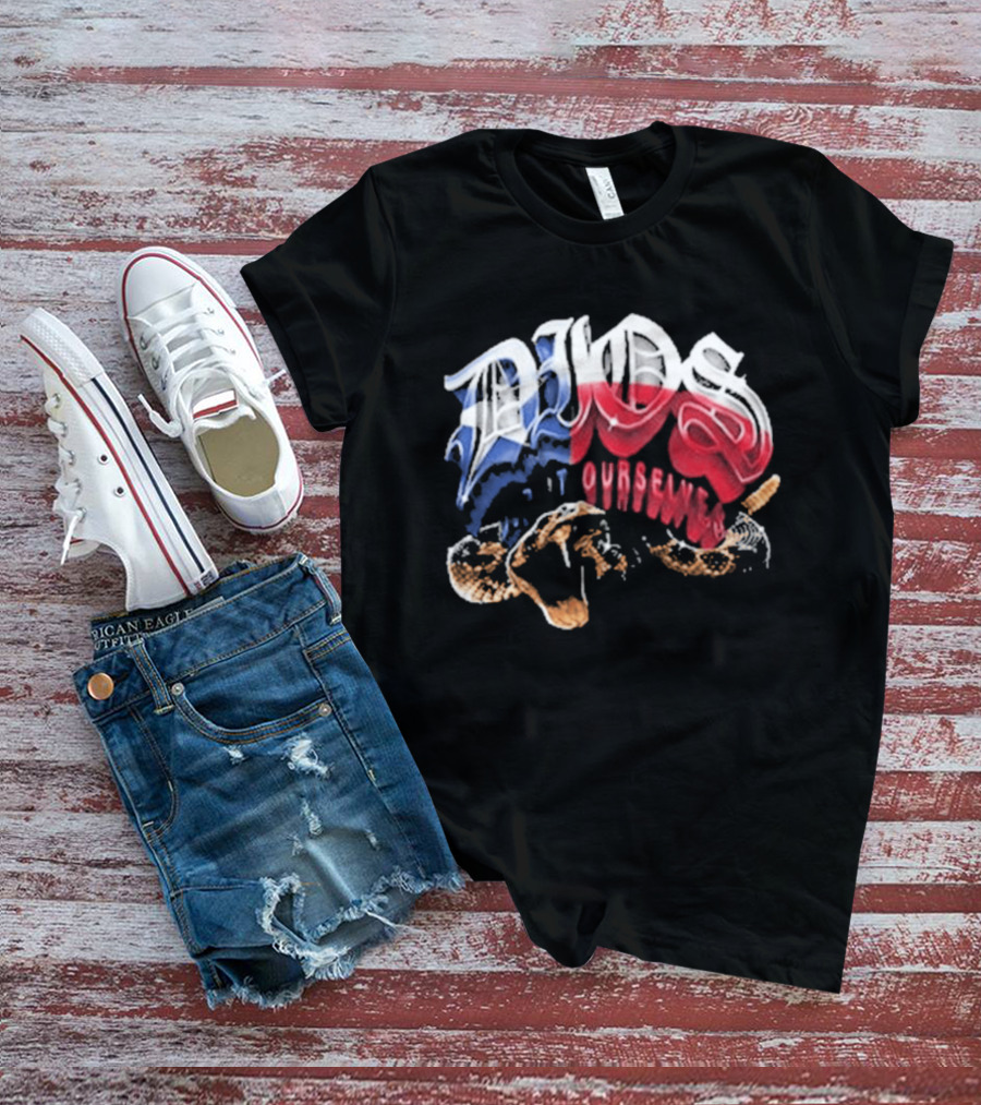 Dios Did It Ourselves Familia Dominican Flag Colors Rugged Hands T-Shirt